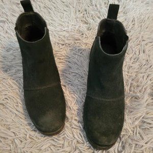 Big Girls Sorel Emilie Waterproof Chelsea Booties